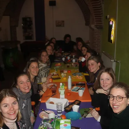Antwerp City Hostel *